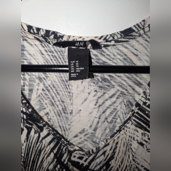 H&M Sundress XS - Picture 3 of 3